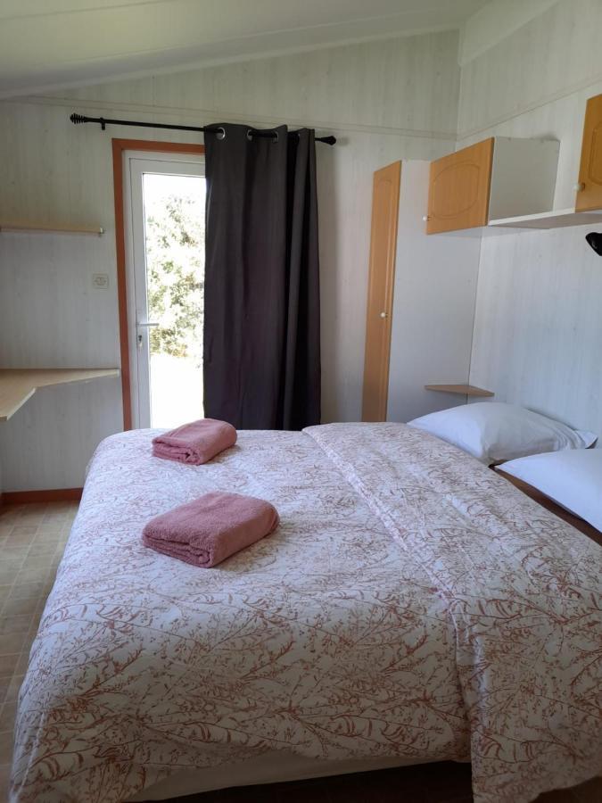 Chalet 4 Personnes Au Calme Apartment Sulniac ภายนอก รูปภาพ