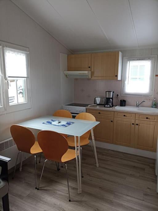 Chalet 4 Personnes Au Calme Apartment Sulniac ภายนอก รูปภาพ